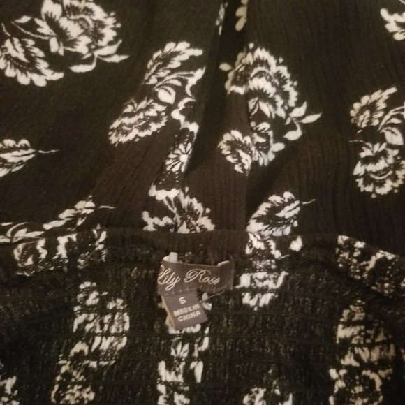 Romper - Picture 2 of 2